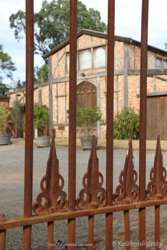 Cast iron gates
